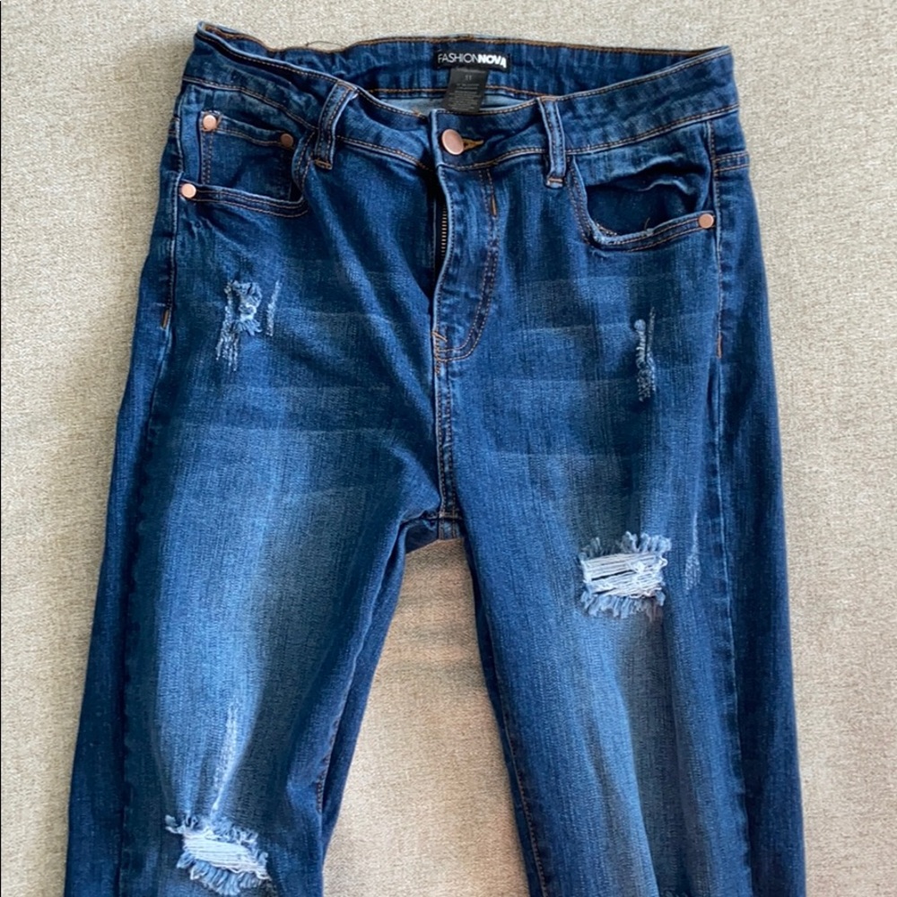 Fashion Nova ripped skinny jeans